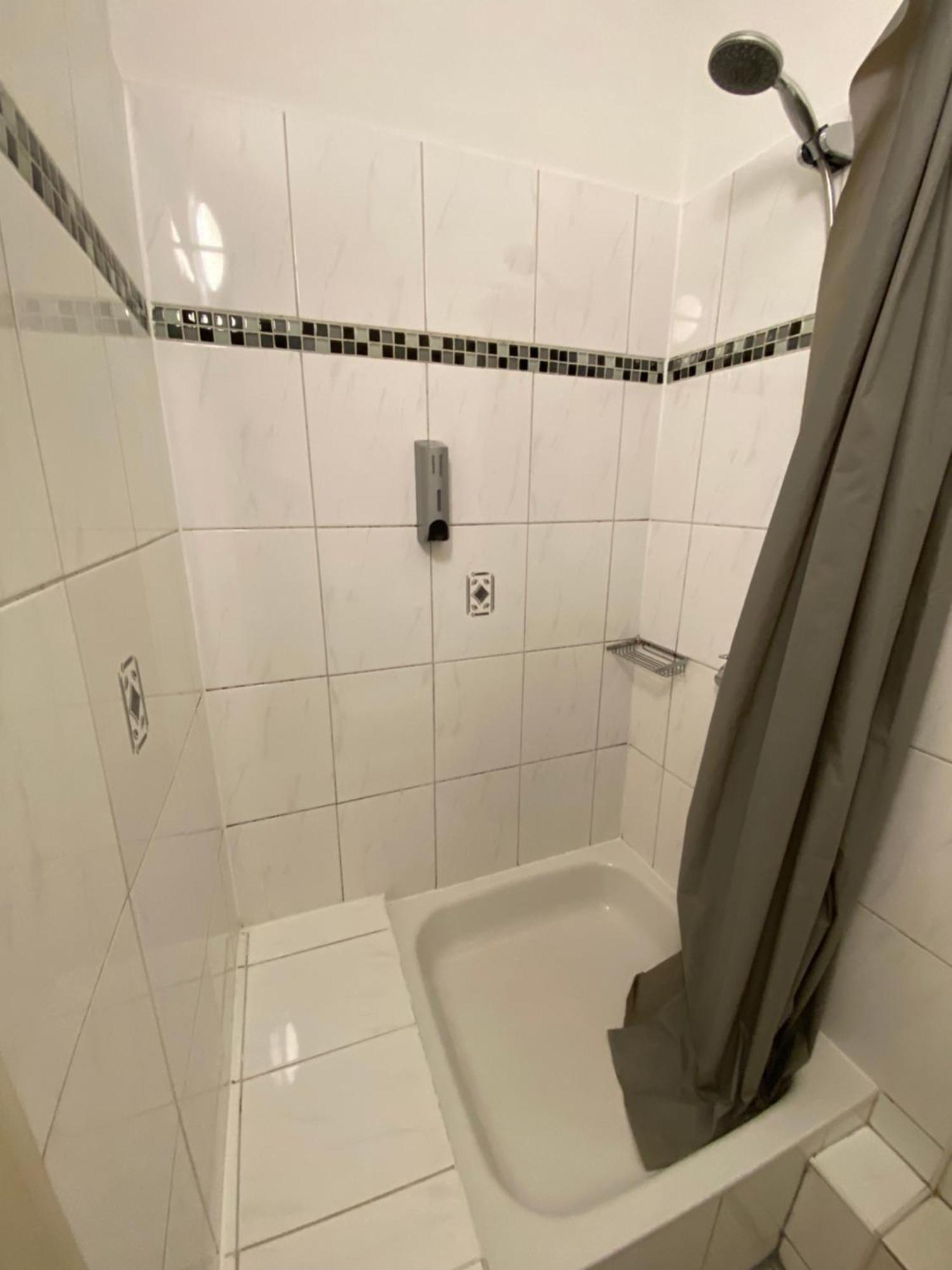 Swan Guest house *